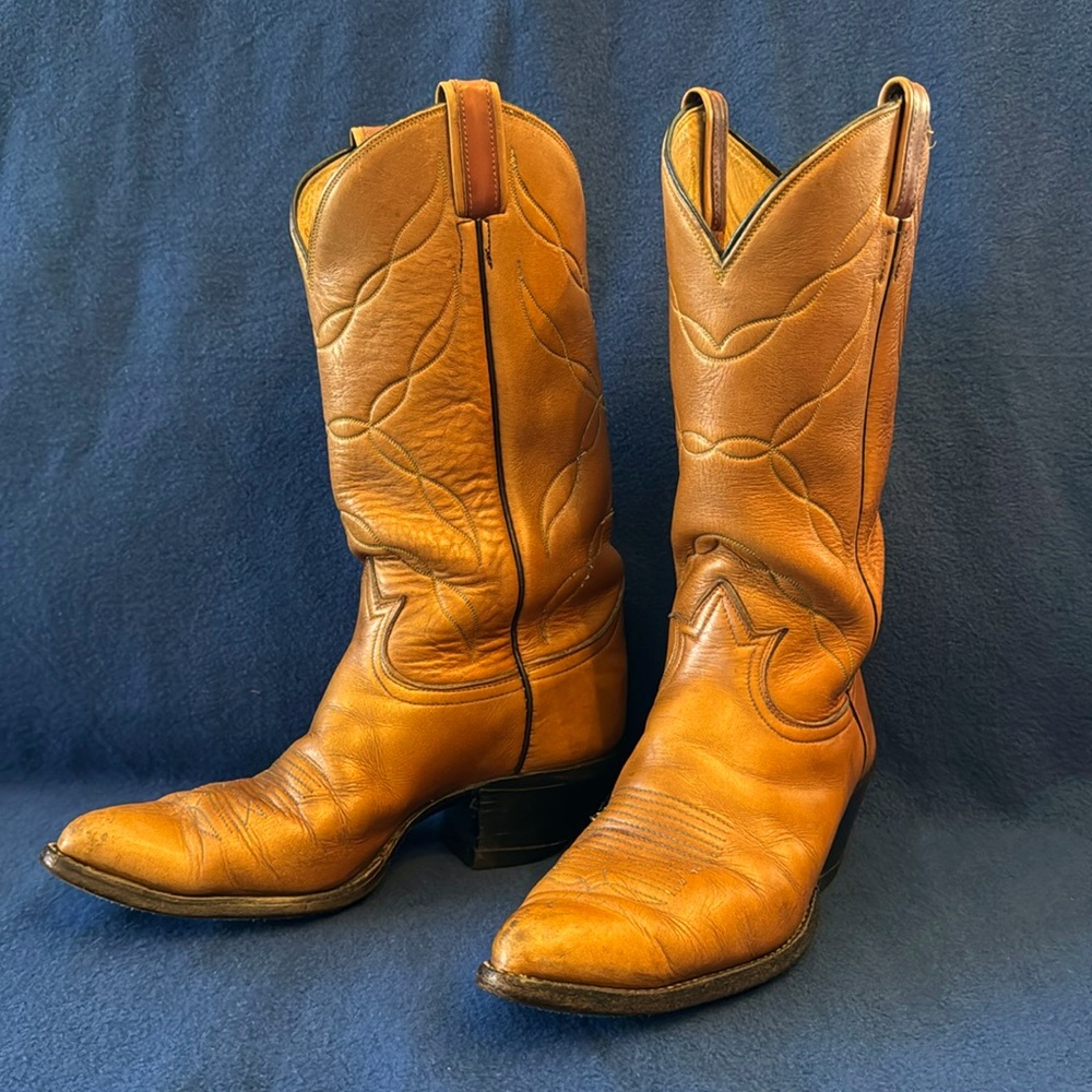 Tony Lama boots